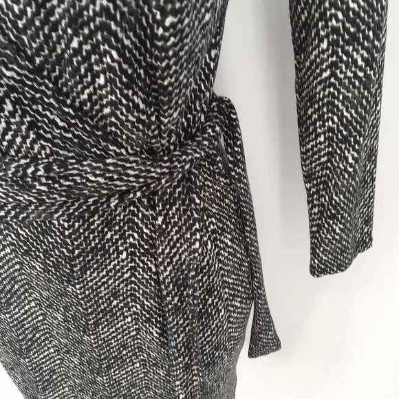 ANN TAYLOR sz 4 side tie faux wrap midi dress - Picture 5 of 9